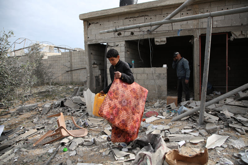 以军轰炸加沙致至少55人死亡