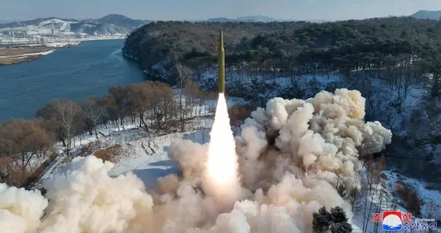 朝鲜宣布试射高超音速弹道导弹
